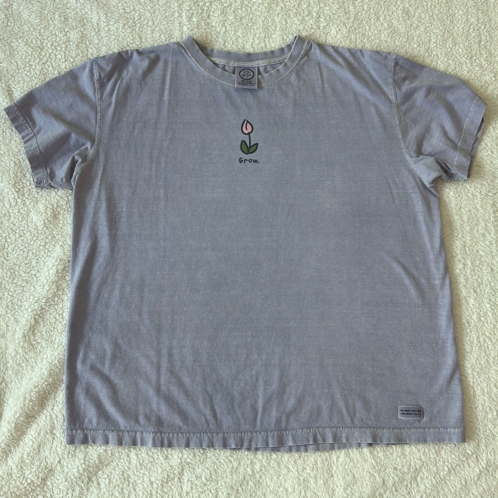Life Is Good XL Purple Tee Shirt - Rose/Flower “Grow”